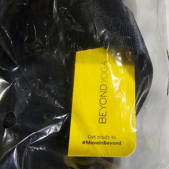 Beyond Yoga New Convertible Gym Bag Backpack to Tote - Picture 11 of 14